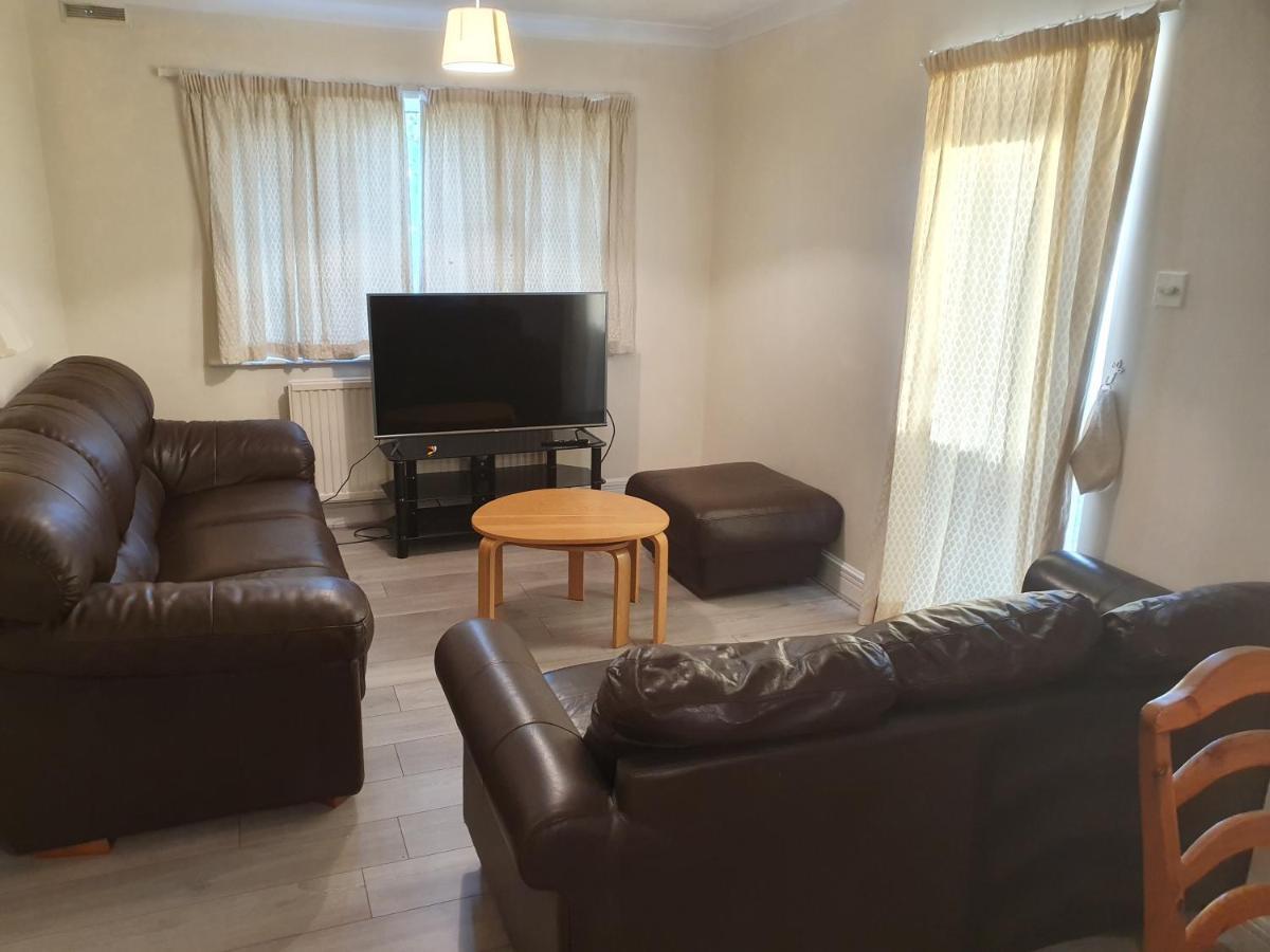 Elegant House 10 Minutes Walk To Wembley Stadium Villa Лондон Екстериор снимка