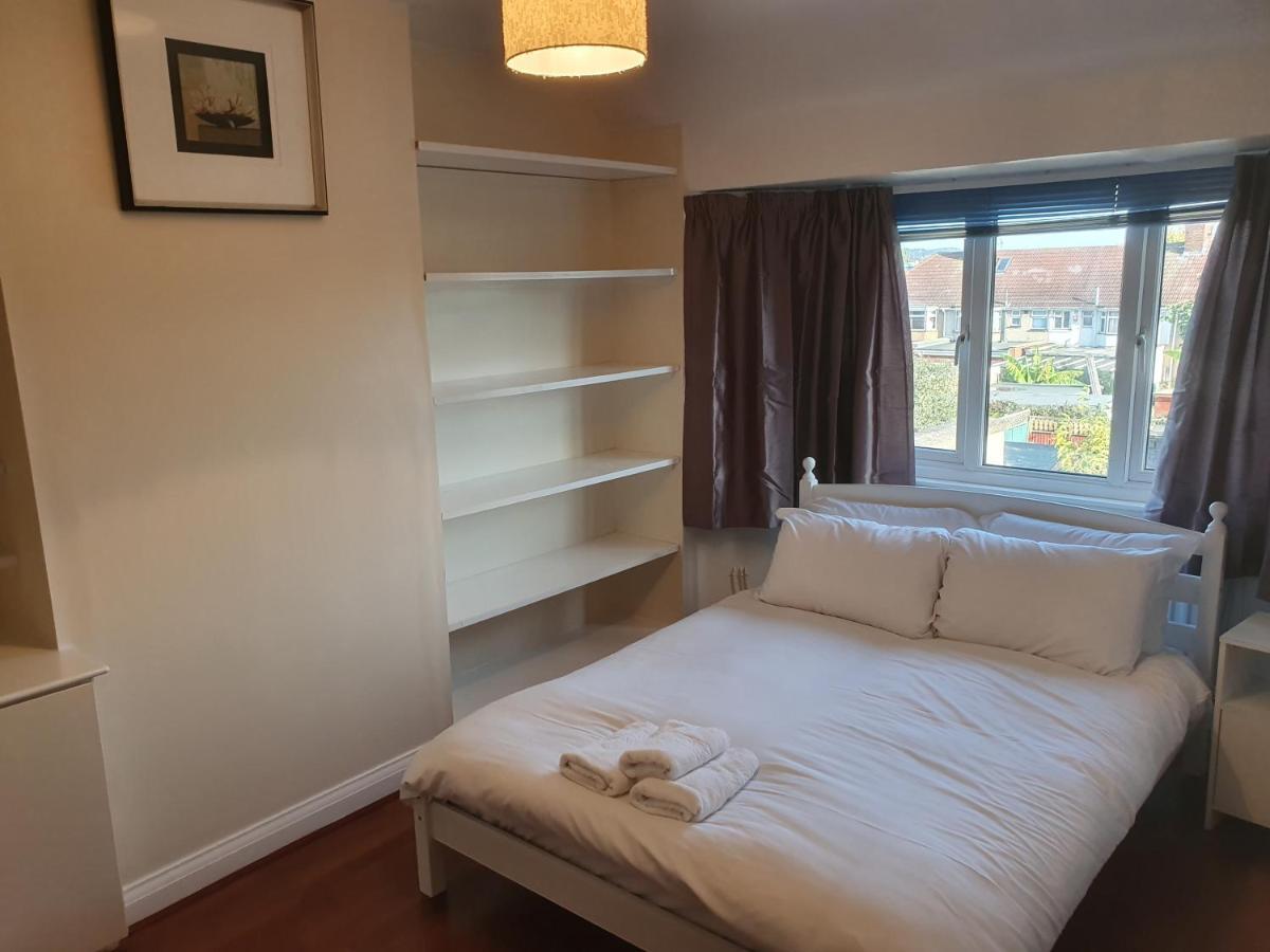 Elegant House 10 Minutes Walk To Wembley Stadium Villa Лондон Екстериор снимка