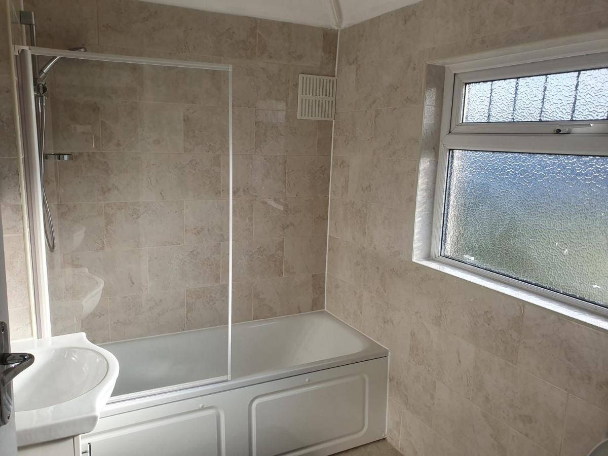 Elegant House 10 Minutes Walk To Wembley Stadium Villa Лондон Екстериор снимка