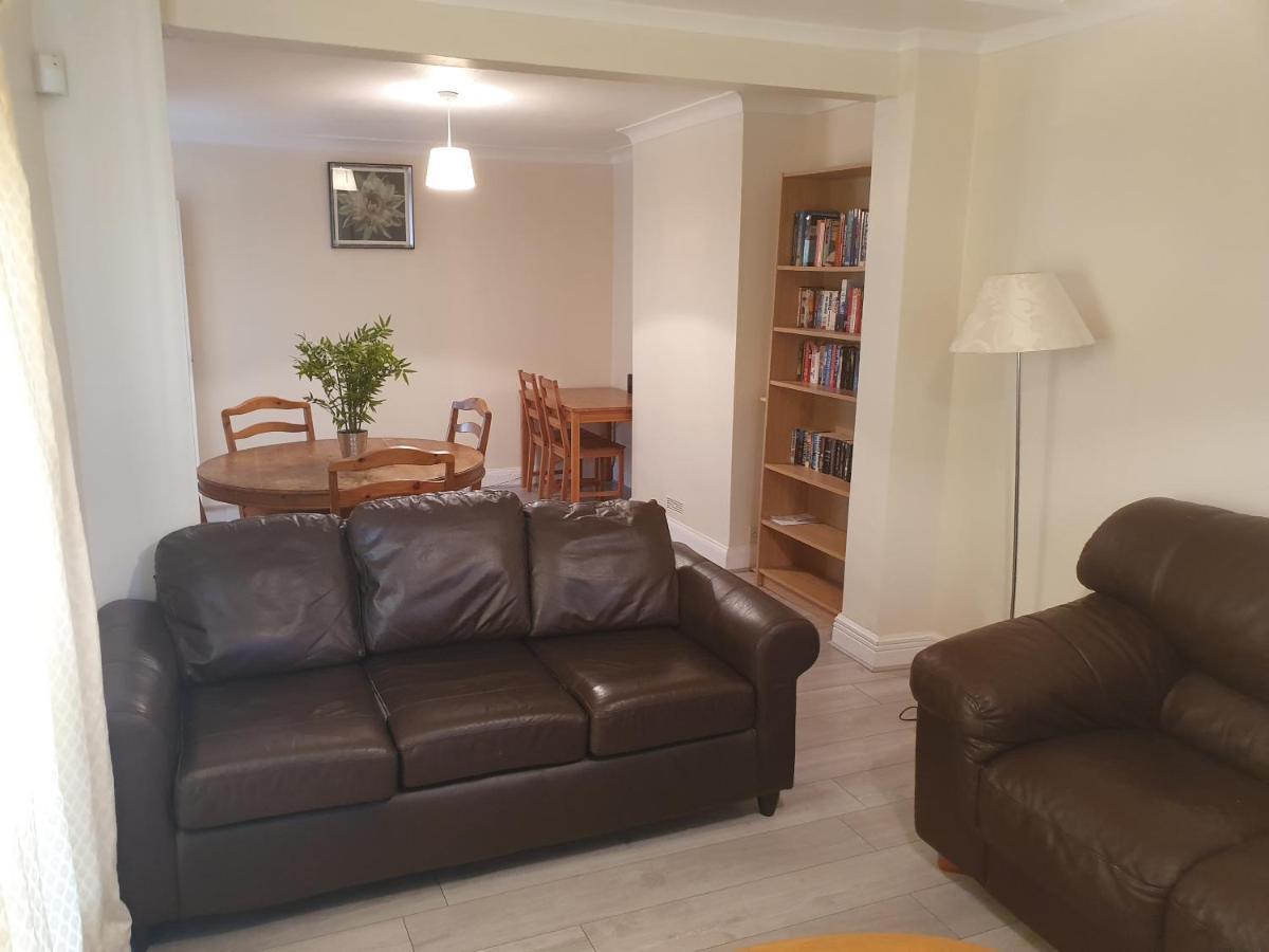 Elegant House 10 Minutes Walk To Wembley Stadium Villa Лондон Екстериор снимка