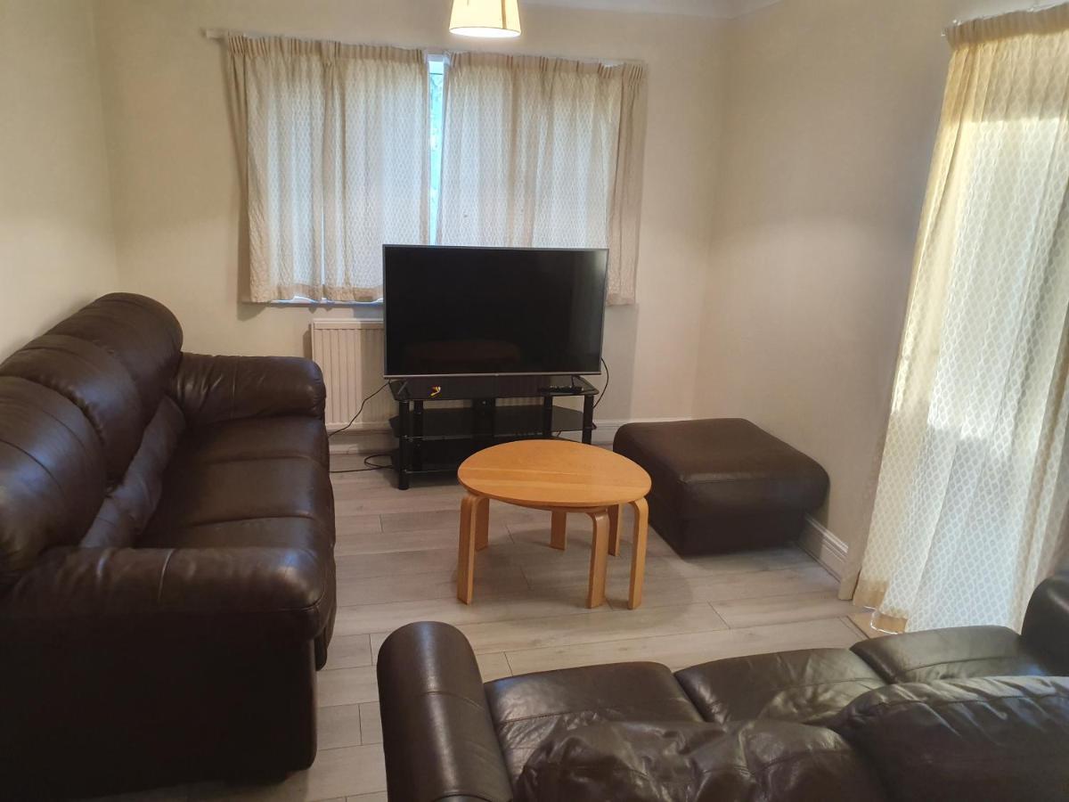 Elegant House 10 Minutes Walk To Wembley Stadium Villa Лондон Екстериор снимка